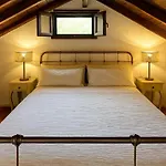 Romantic Pergamonto With Private Pool & Sea View Villa *
