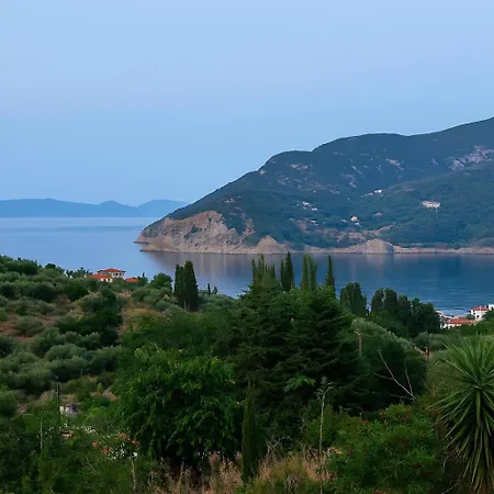 Romantic Pergamonto Cottage, Private Pool & Seaview Villa Skopelos Town