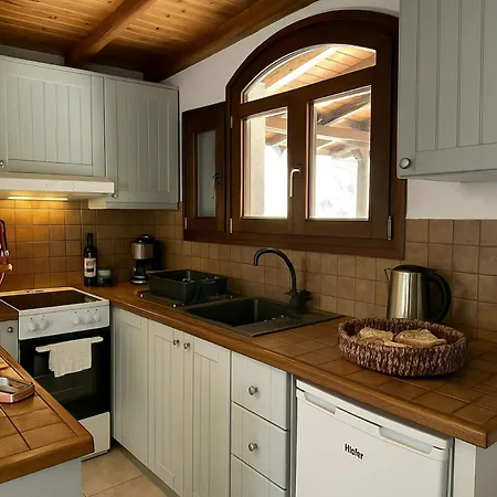 Villa Romantic Pergamonto Cottage, Private Pool & Seaview Skopelos Town