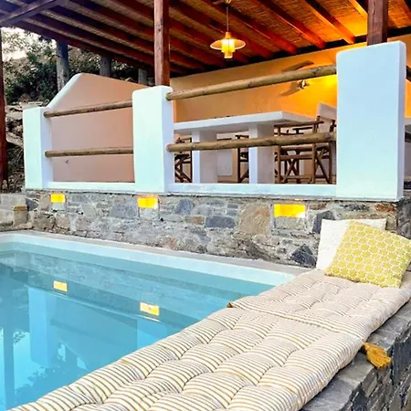 Romantic Pergamonto With Private Pool & Sea View Villa