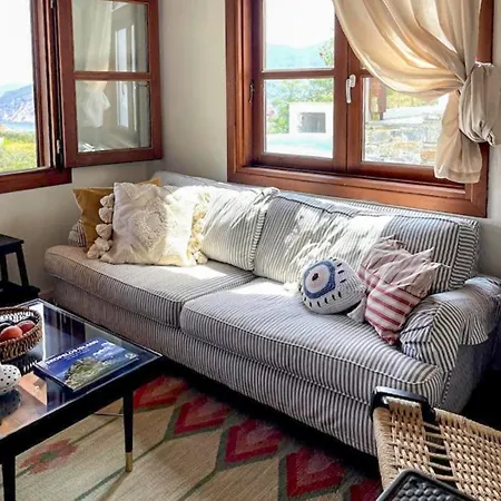 Romantic Pergamonto With Private Pool & Sea View Вилла Скопелос