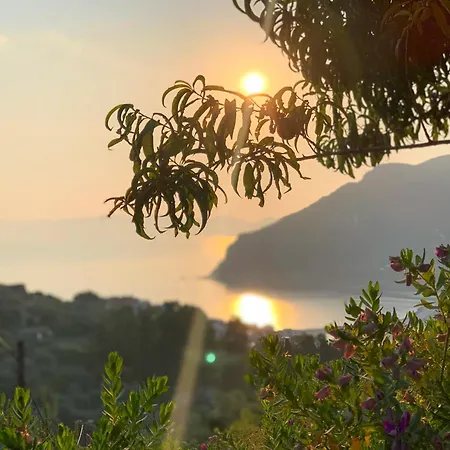 Romantic Pergamonto With Private Pool & Sea View *