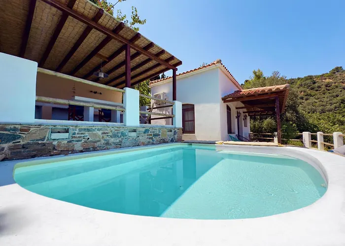 Romantic Pergamonto With Private Pool & Sea View Вилла *